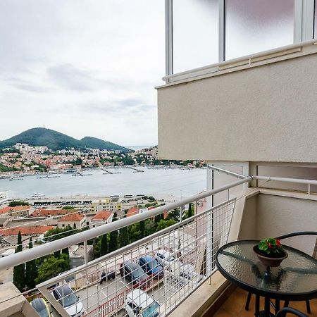 Apartment Sofia ดูบรอฟนิก ภายนอก รูปภาพ