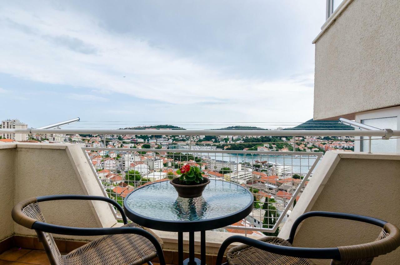Apartment Sofia ดูบรอฟนิก ภายนอก รูปภาพ
