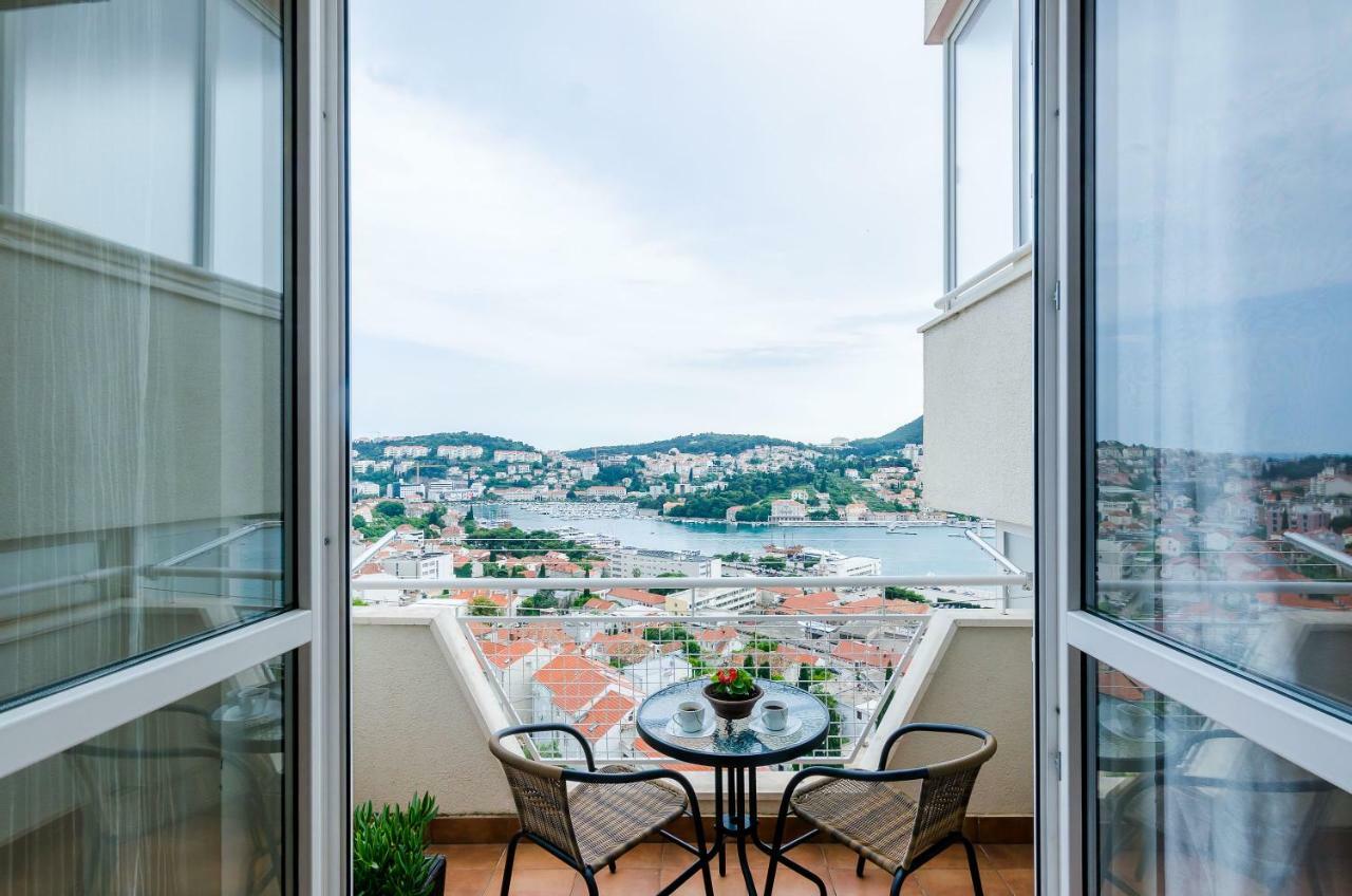 Apartment Sofia ดูบรอฟนิก ภายนอก รูปภาพ